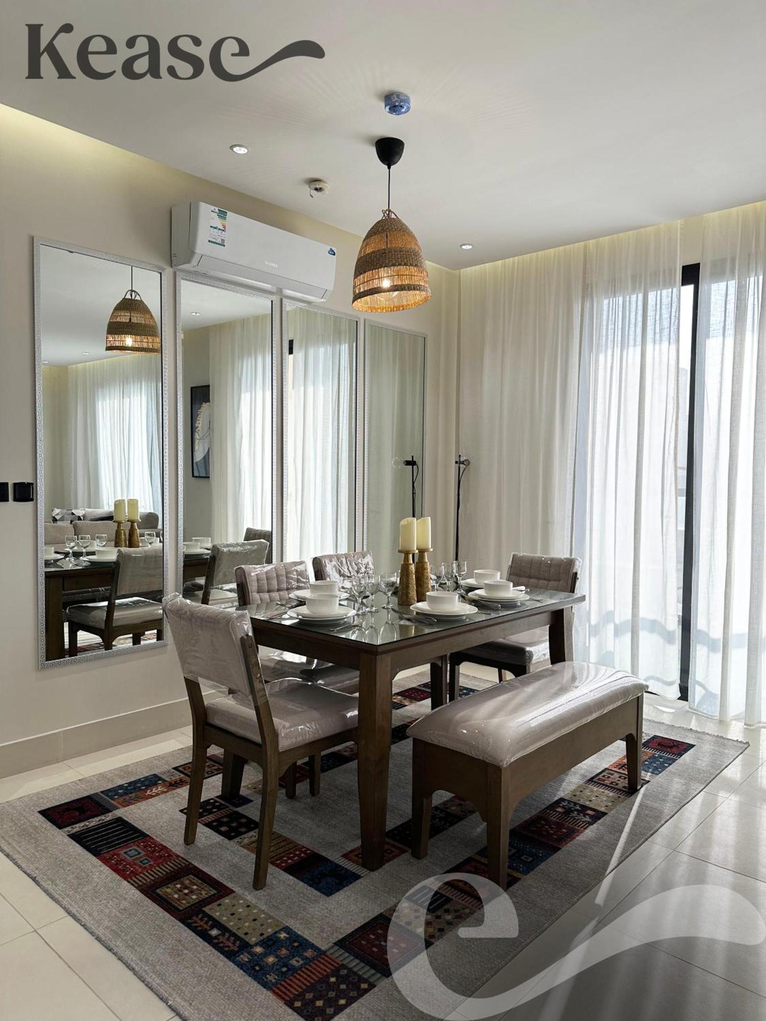Kease Tawun B5-4 Royal Touch Gz96 Apartment